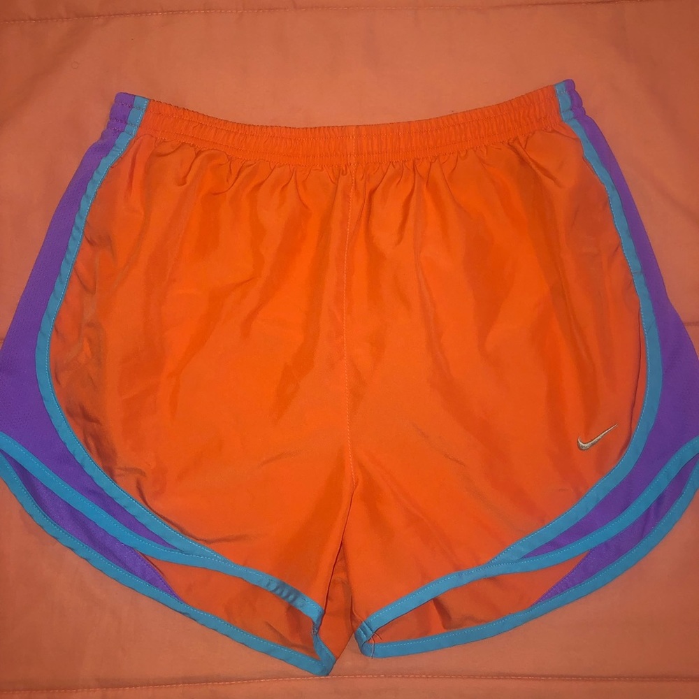 Nike active running shorts Orange size Medium